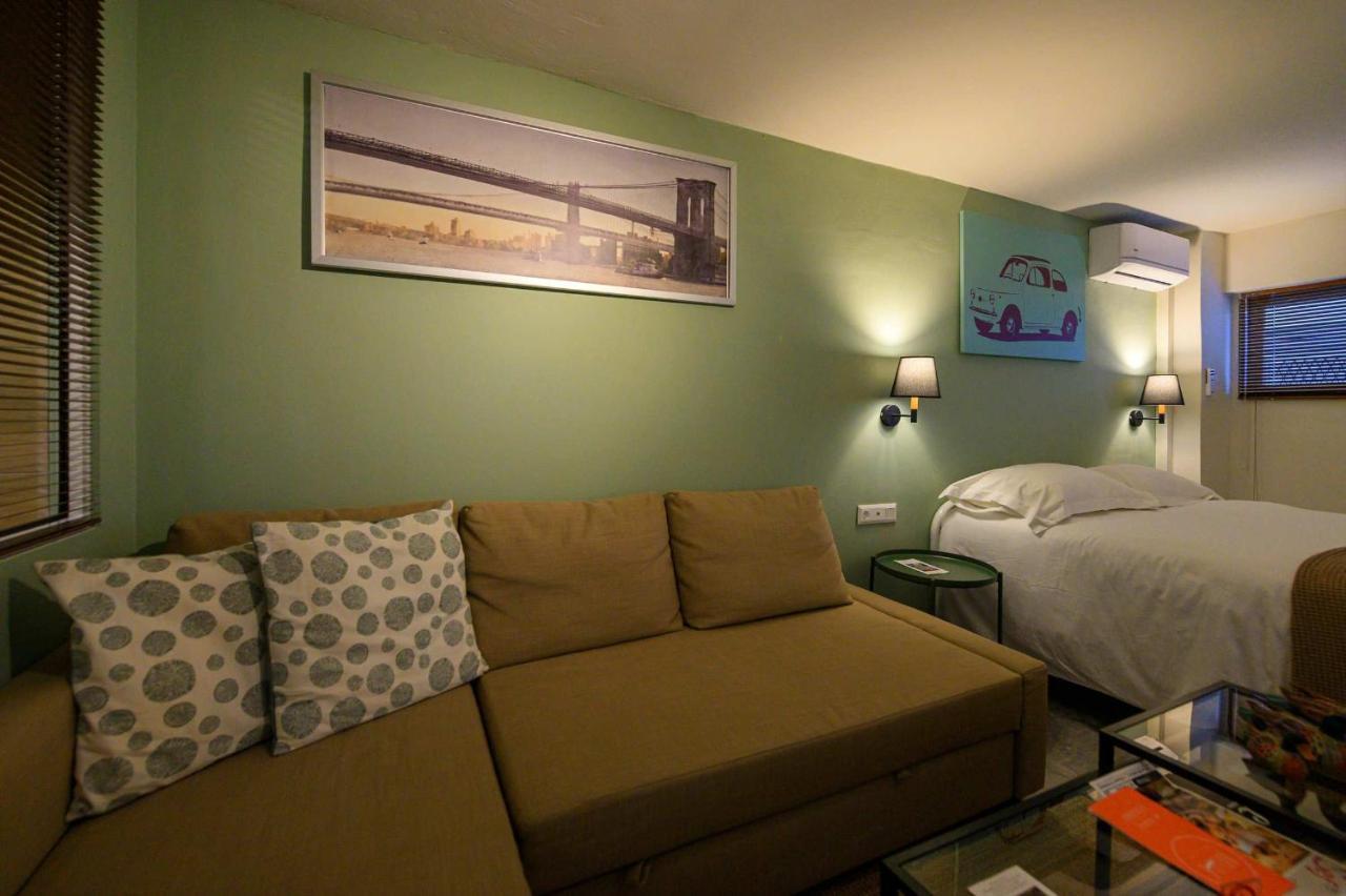 Pol'S Studio, Kalamata Mediterranean Apartments Exterior foto